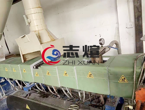 硫化機(jī)擠出保溫套