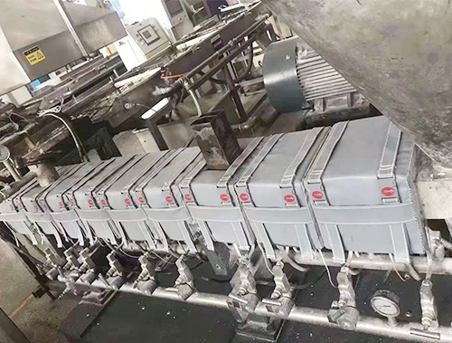 硫化機擠出保溫套